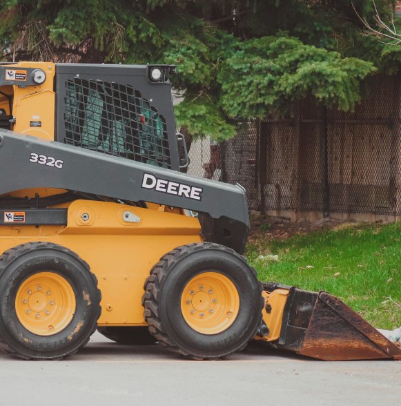 emmproff integrated equipment leasing services.jpg